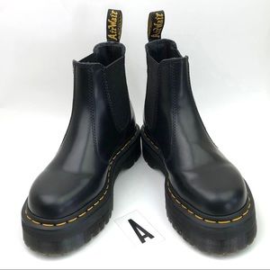 NWOB: Dr. Martens 2976 Quad Platform Chelsea Boot - 6